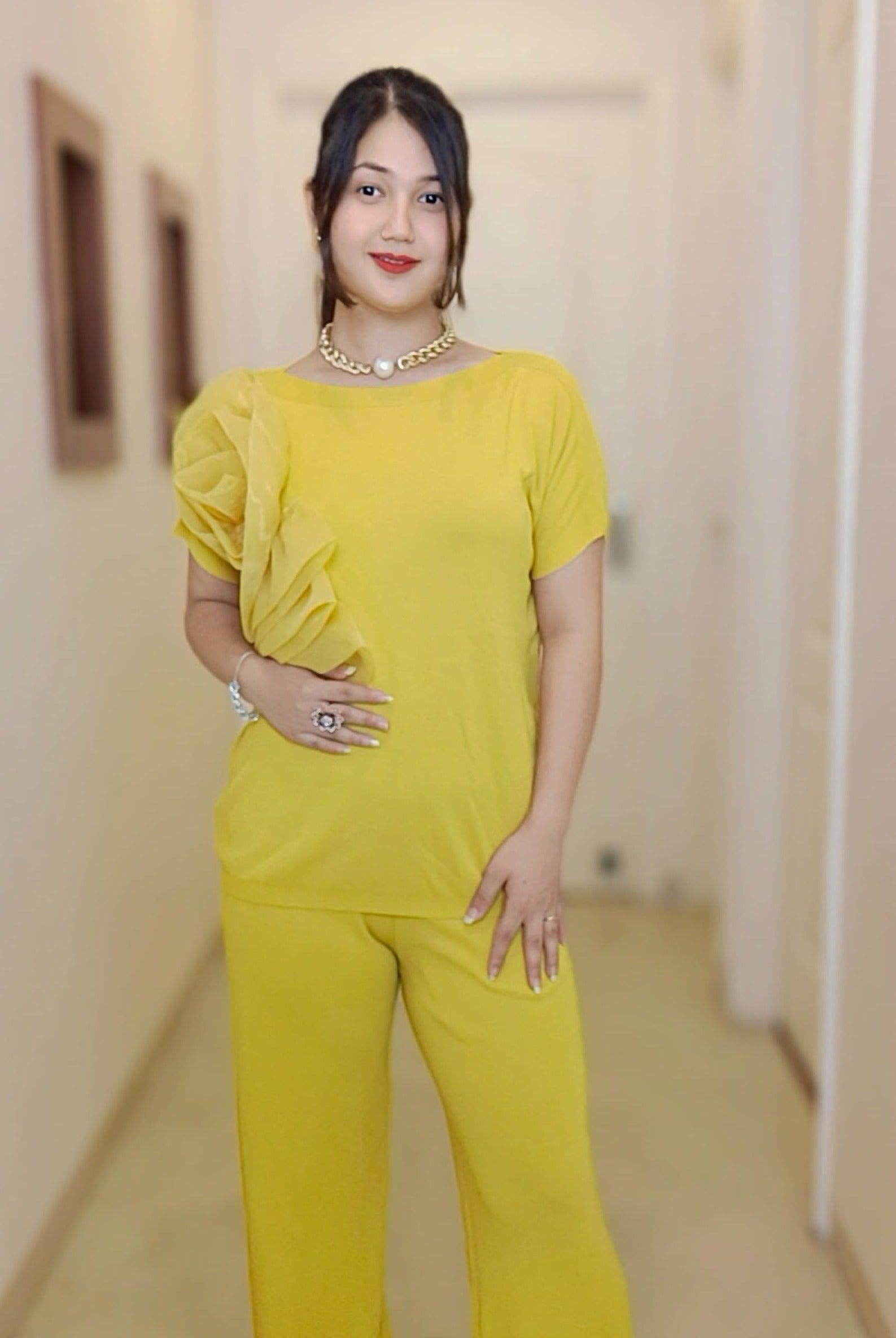 YELLOW