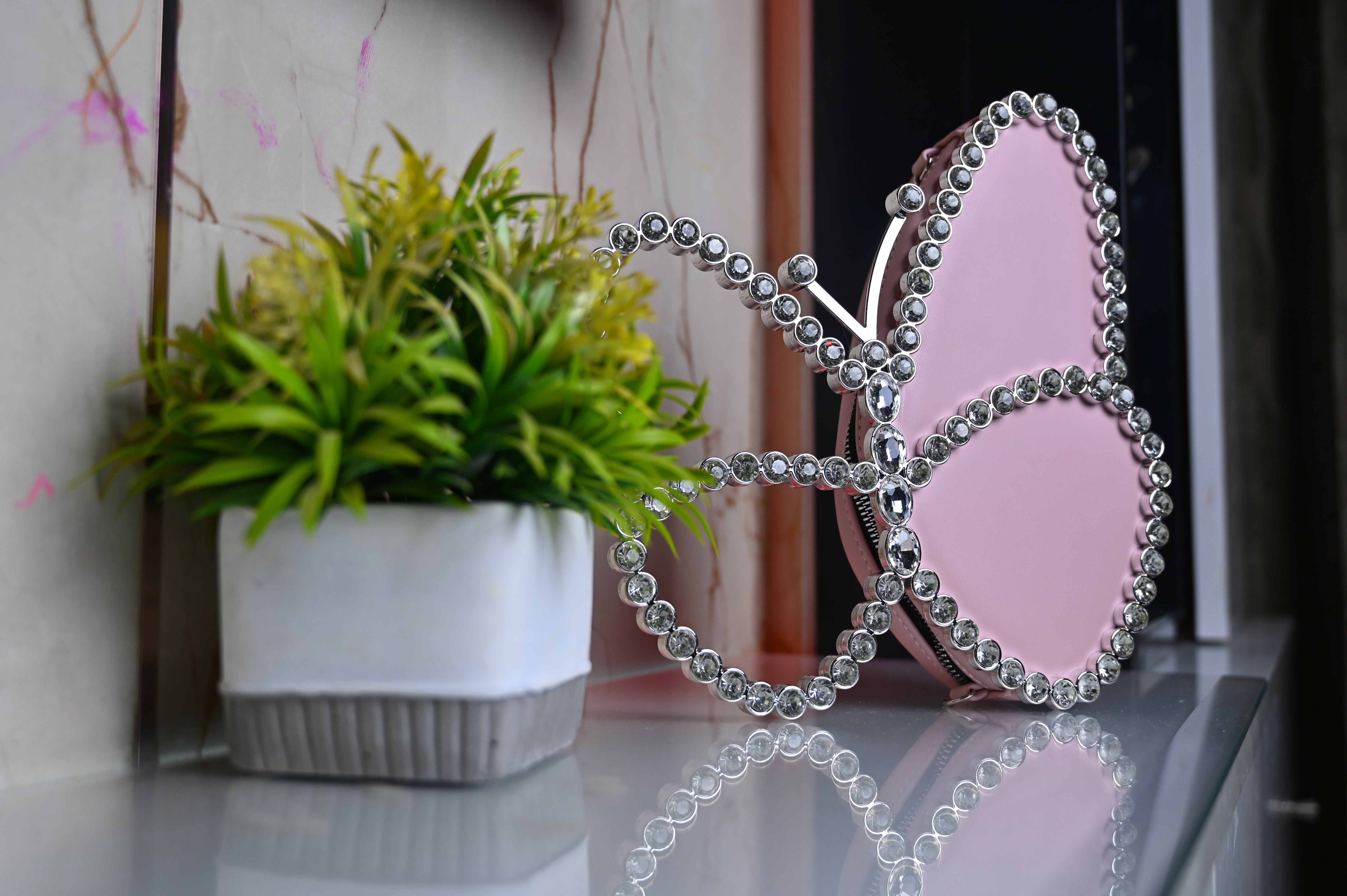 BUTTERFLY WRISTLET - RajsiPoshak