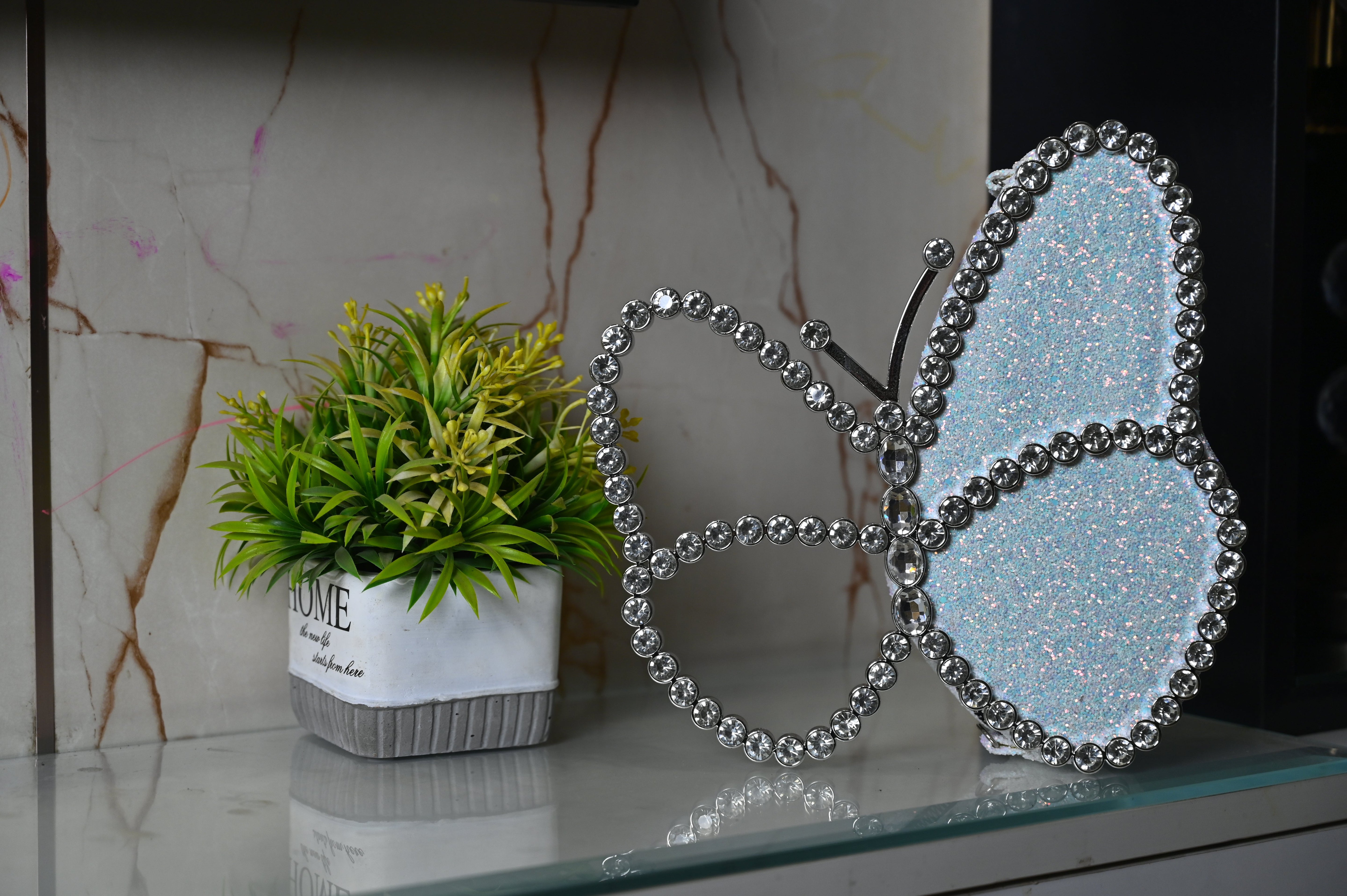 BUTTERFLY WRISTLET - RajsiPoshak