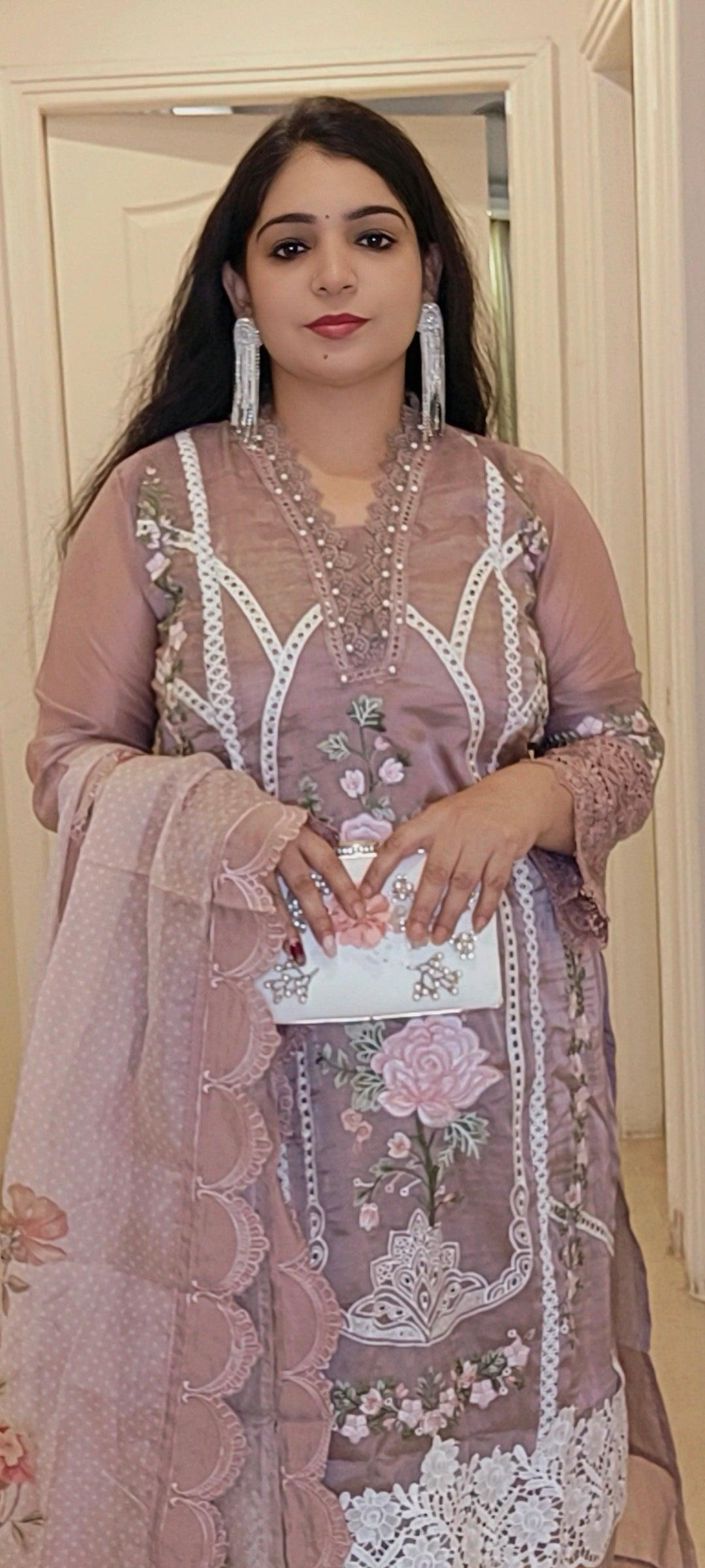 Pakistani Suit - RajsiPoshak