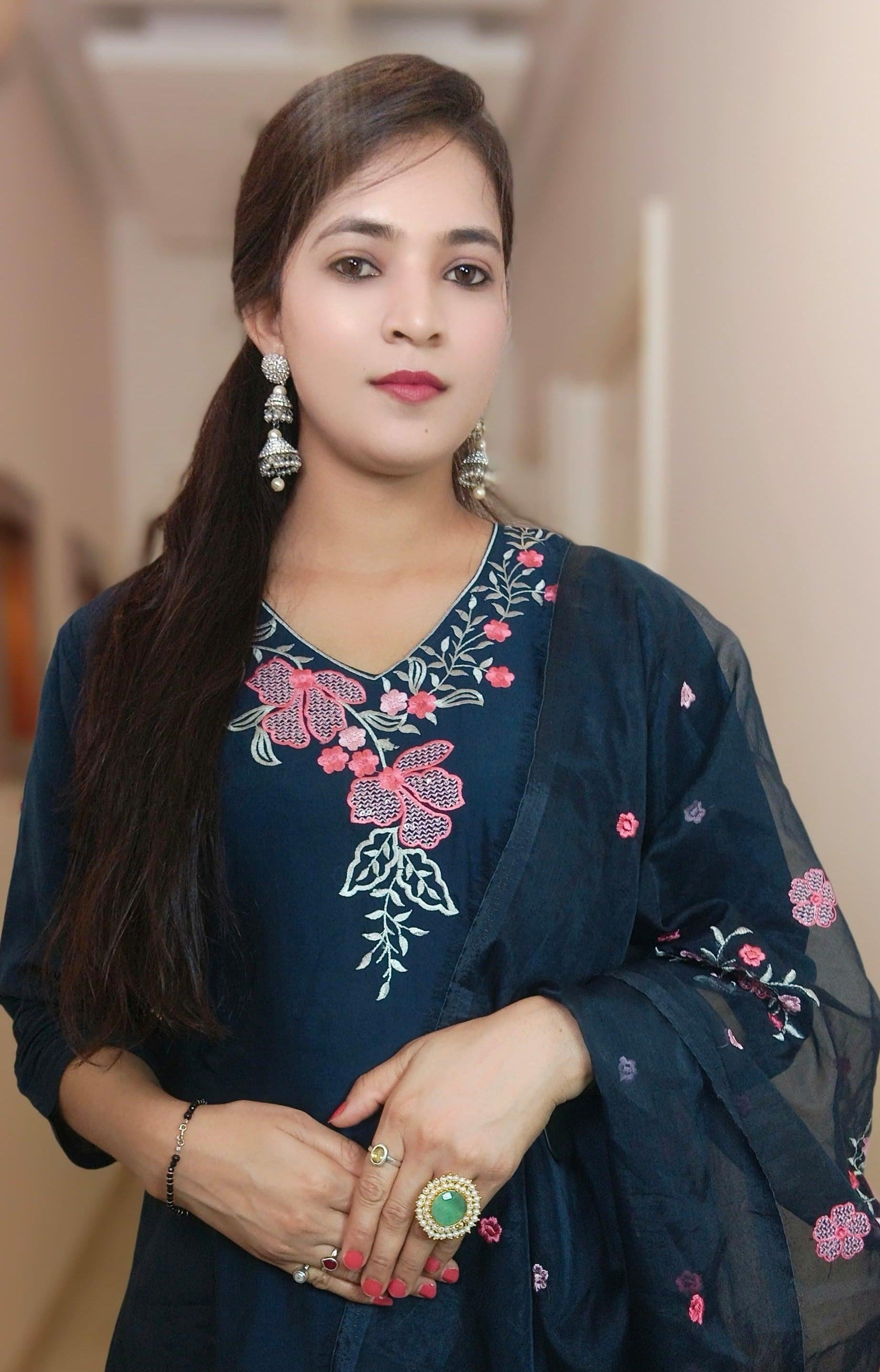 NAVY BLUE SILK EMBROIDERED SUIT WITH ORGANJA DUPATTA 7601 - RajsiPoshak