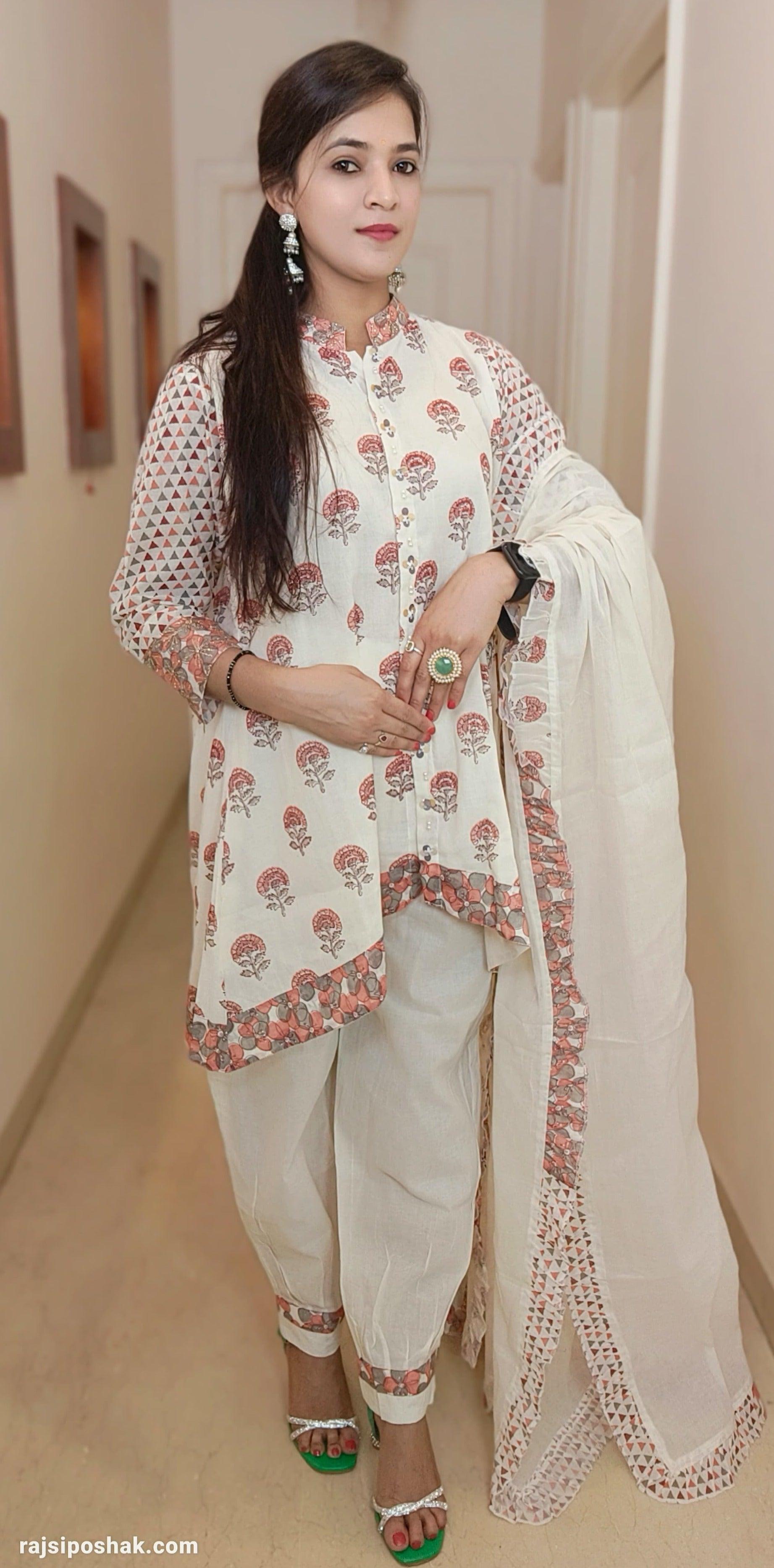 WHITE & MAROON PRINT