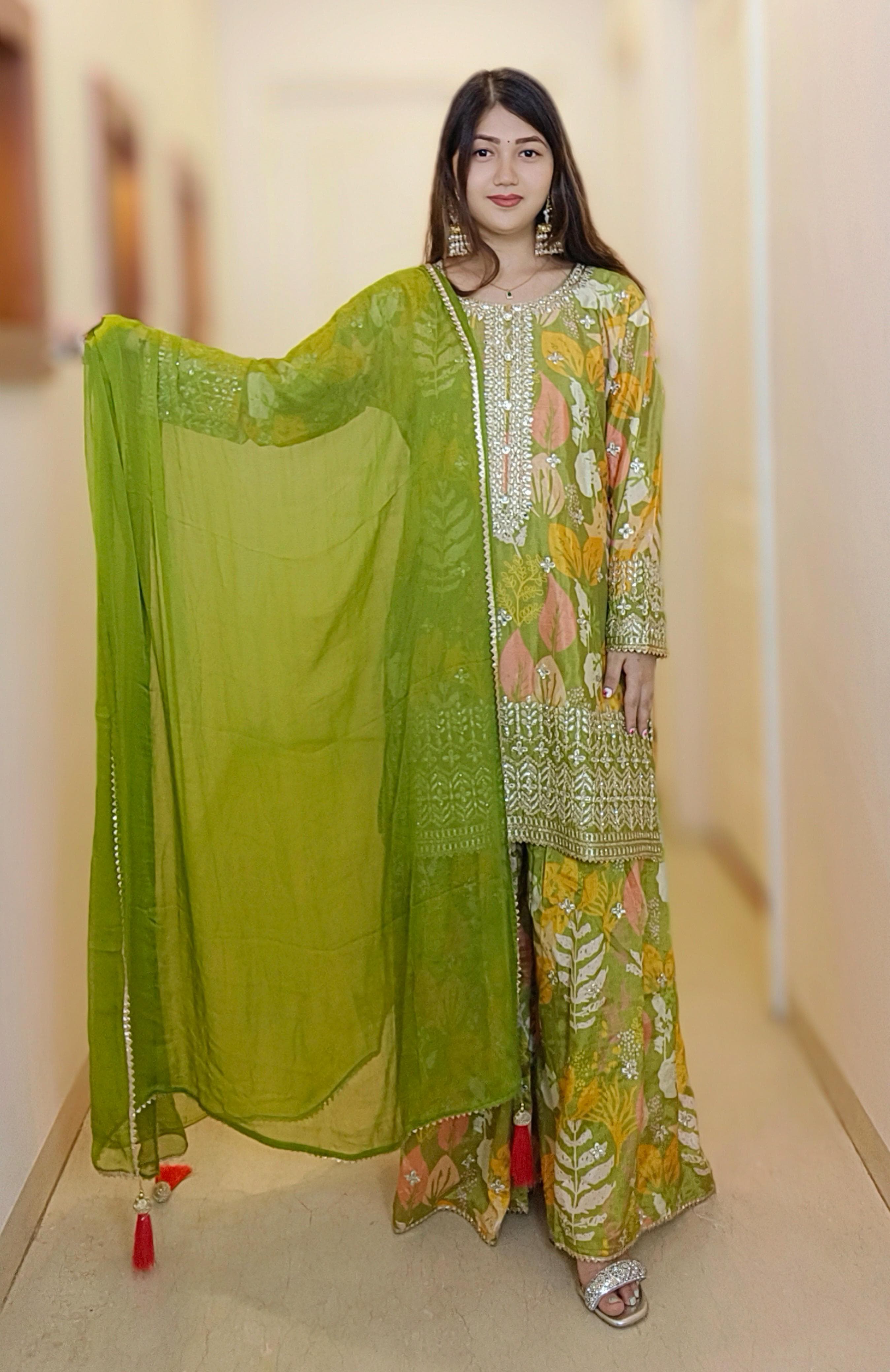 GREEN