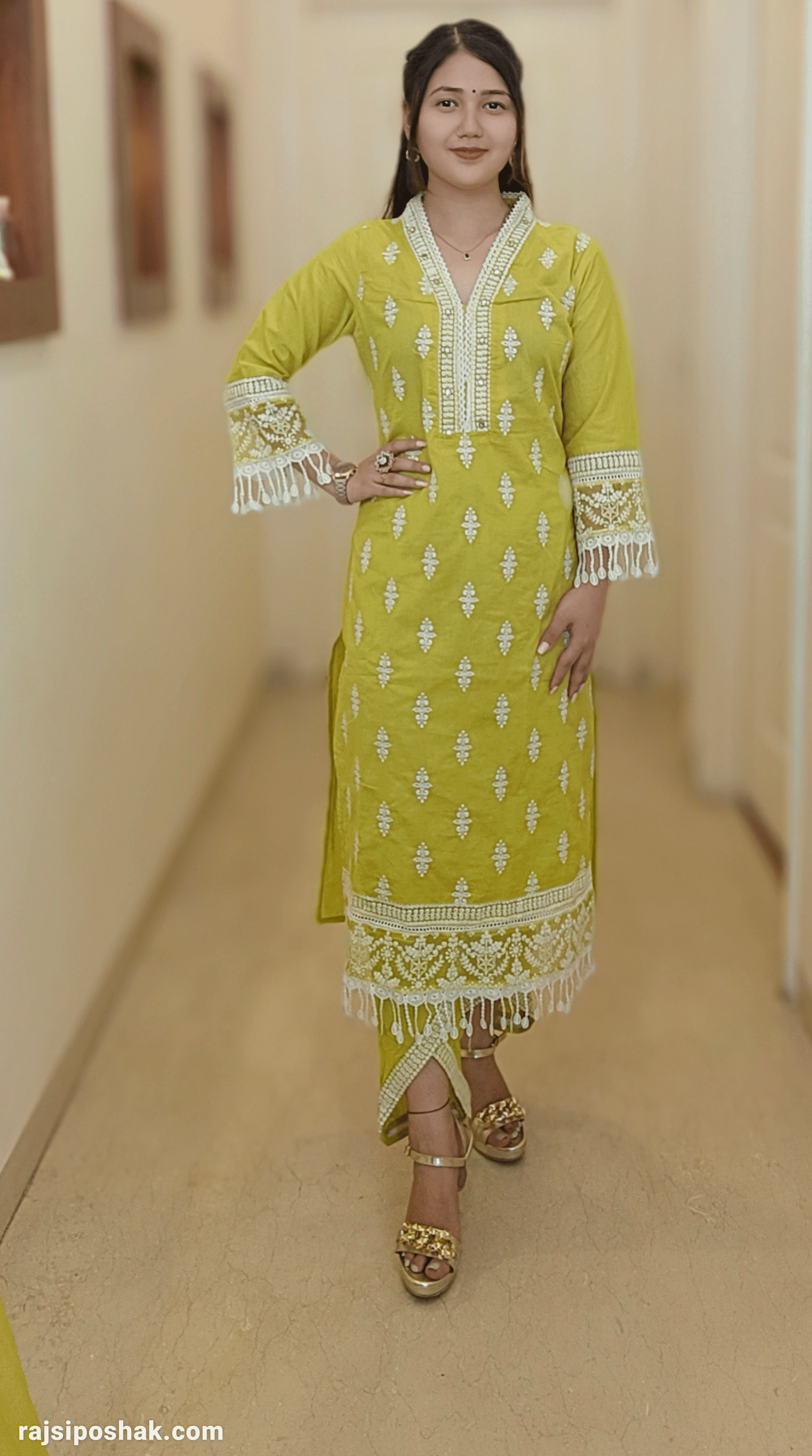 YELLOW