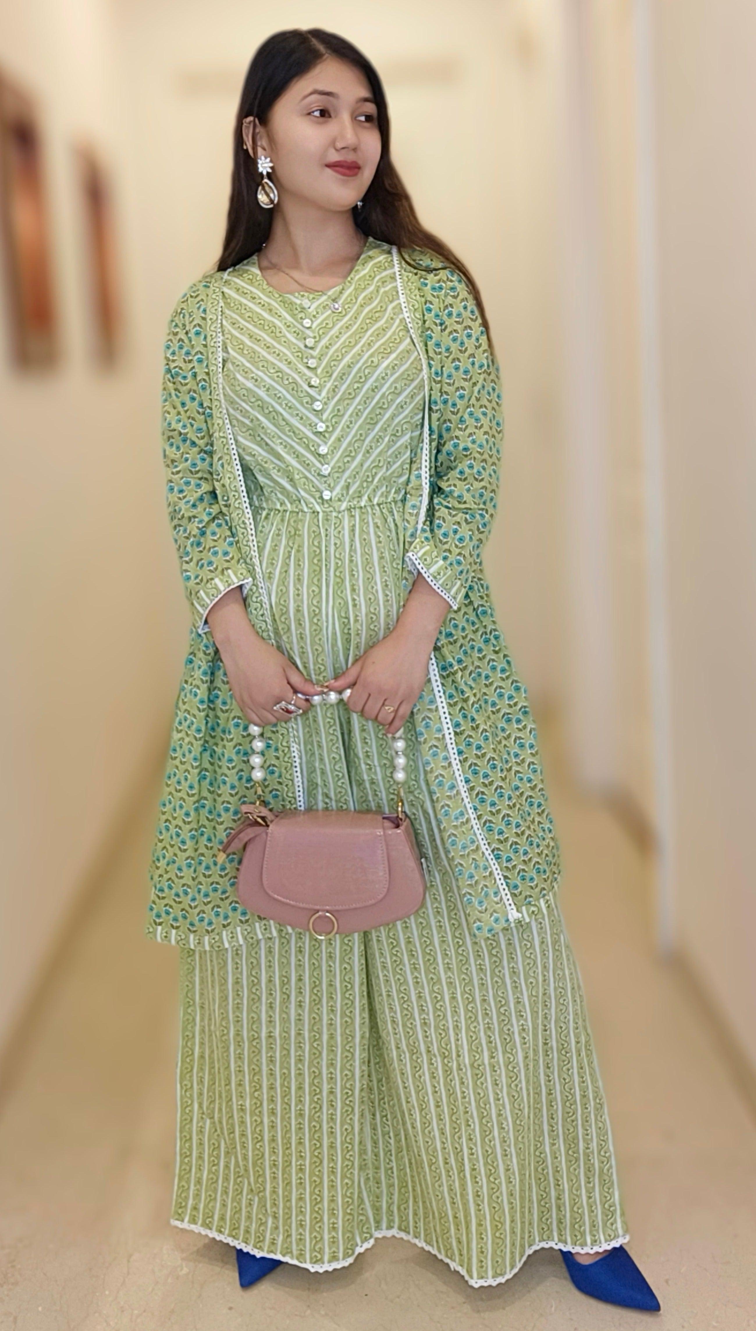 GREEN
