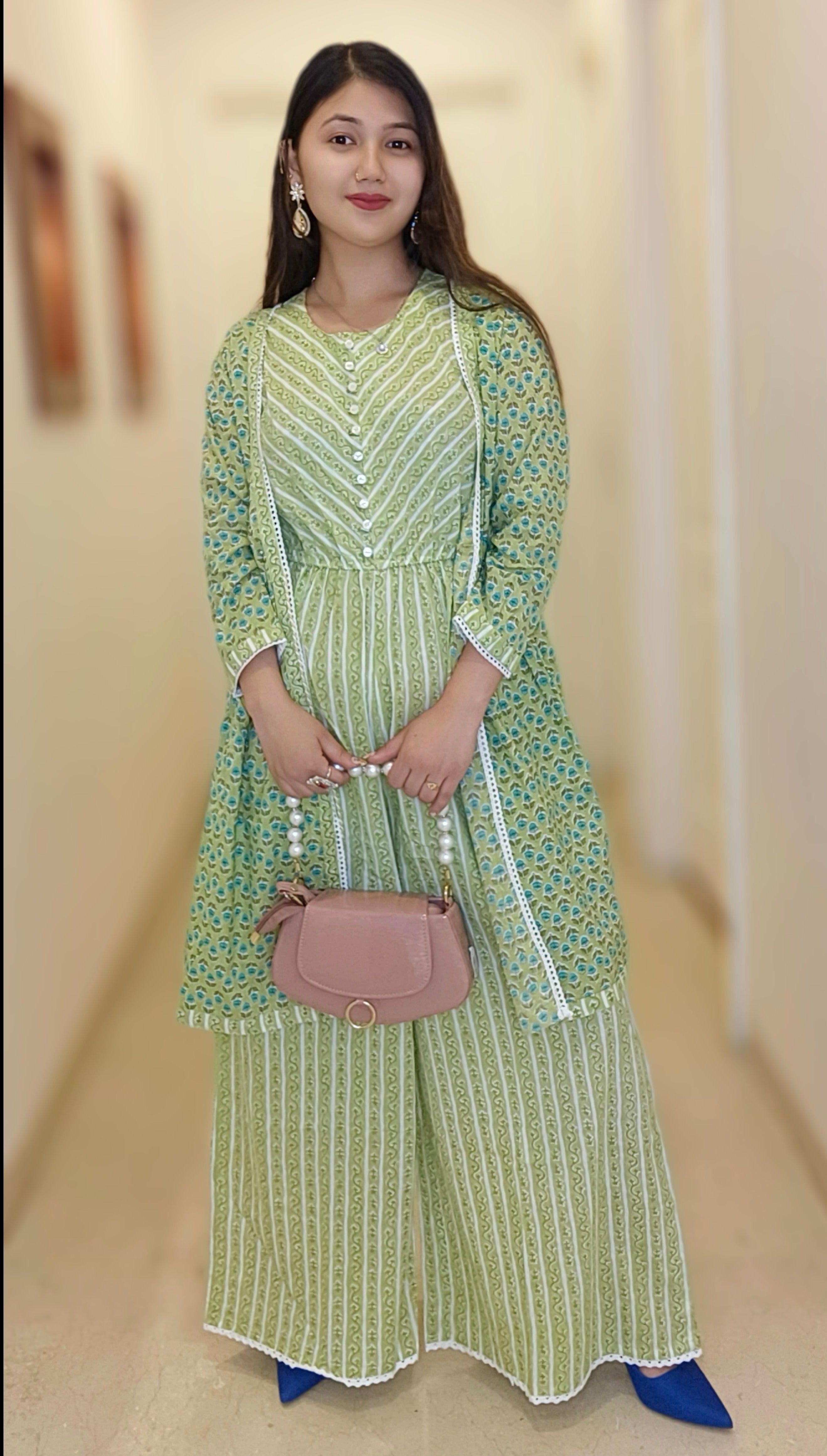 GREEN