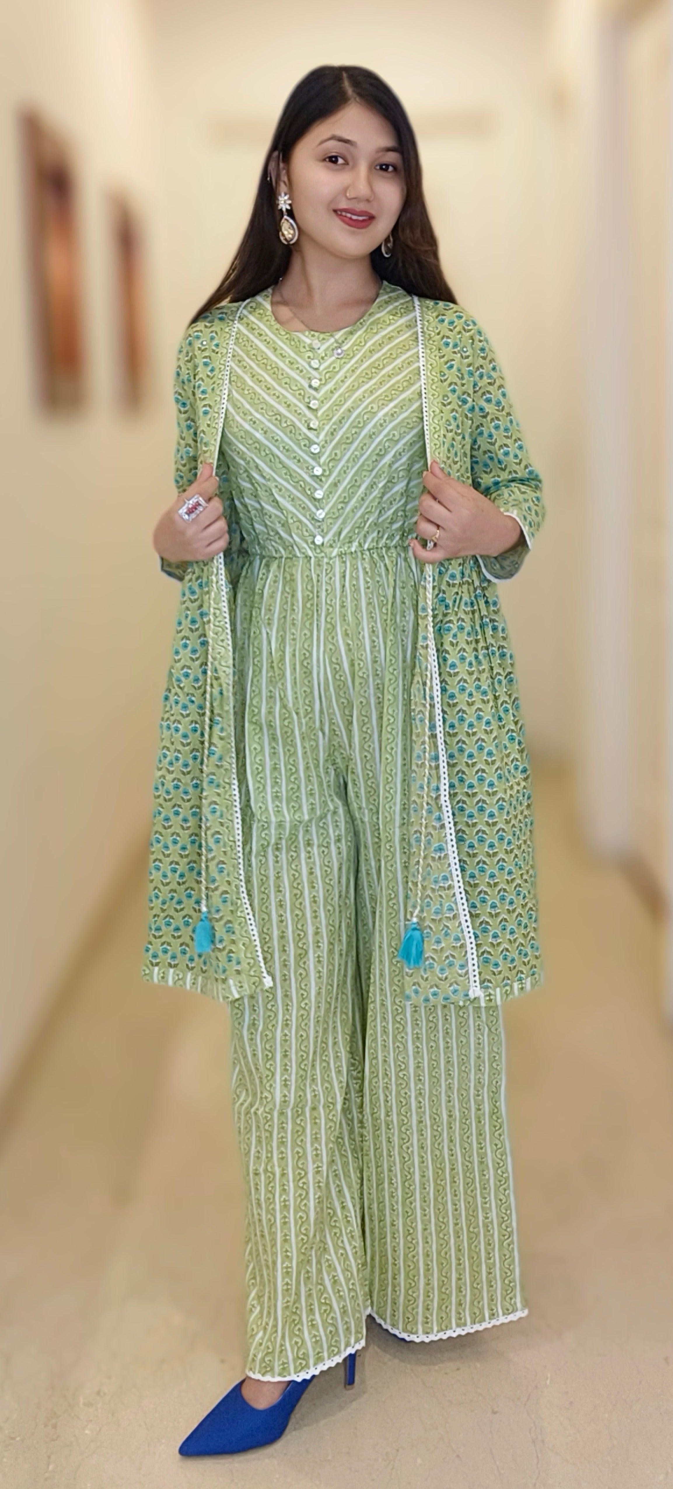 GREEN