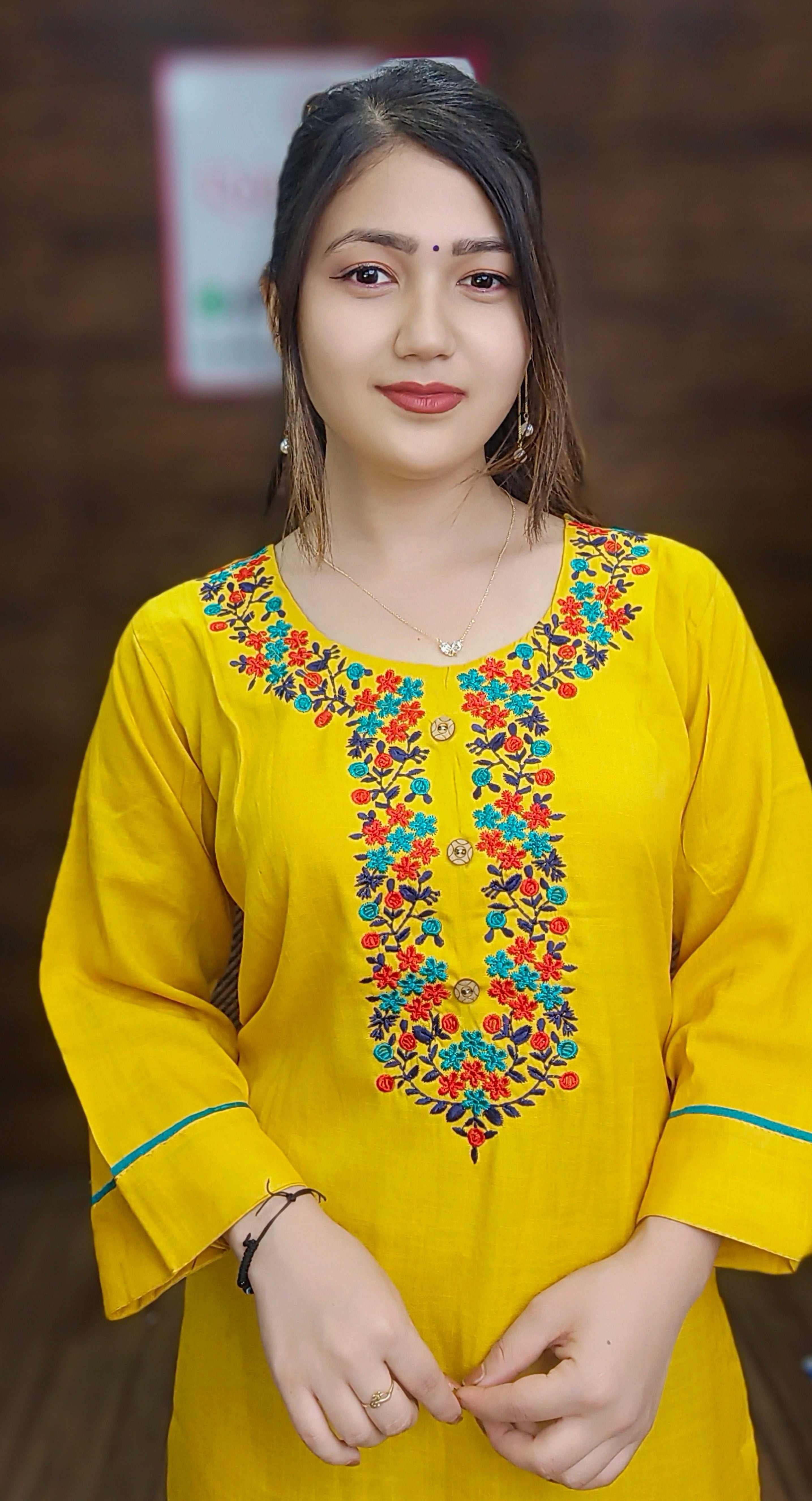 YELLOW