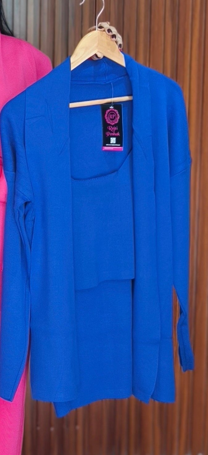 STYLISH 3 PCS WINTER WEAR COORDSET WITH BELT