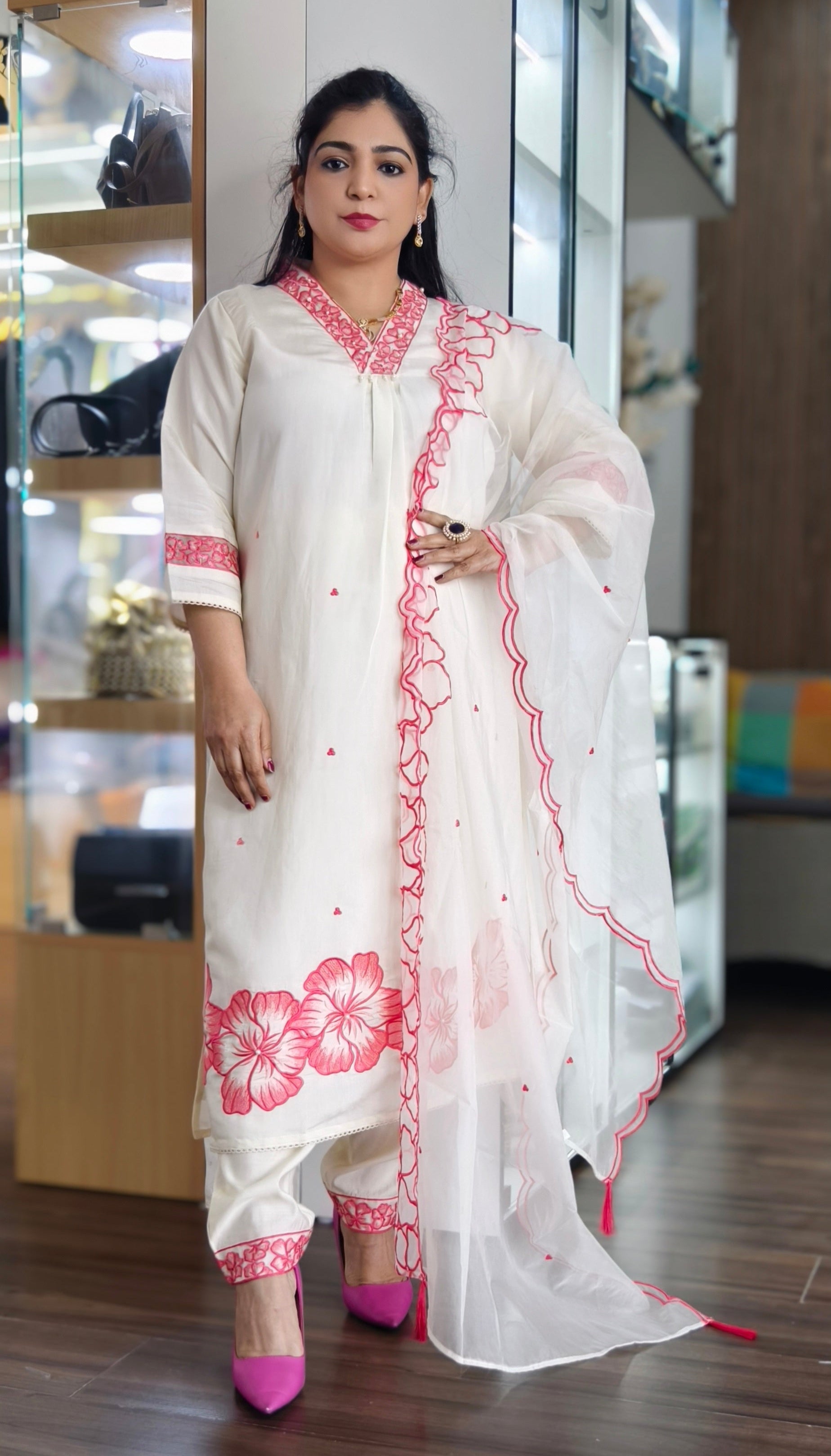 WHITE SILK SUIT WITH DUPATTA