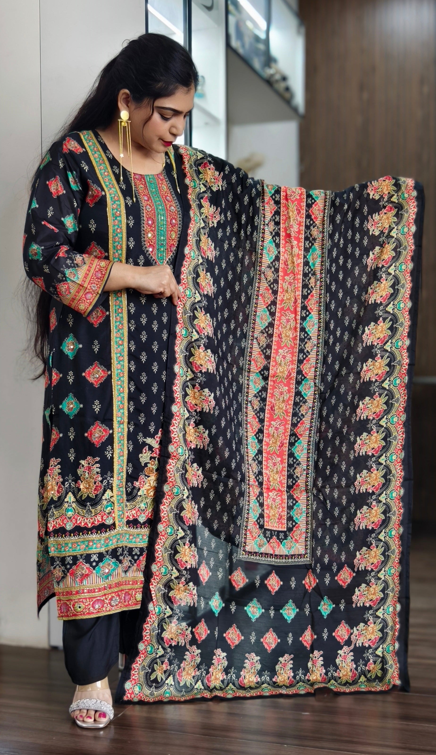 DIGITAL PRINTED KURTA PAIRED WITH PANT AND DUPATTA