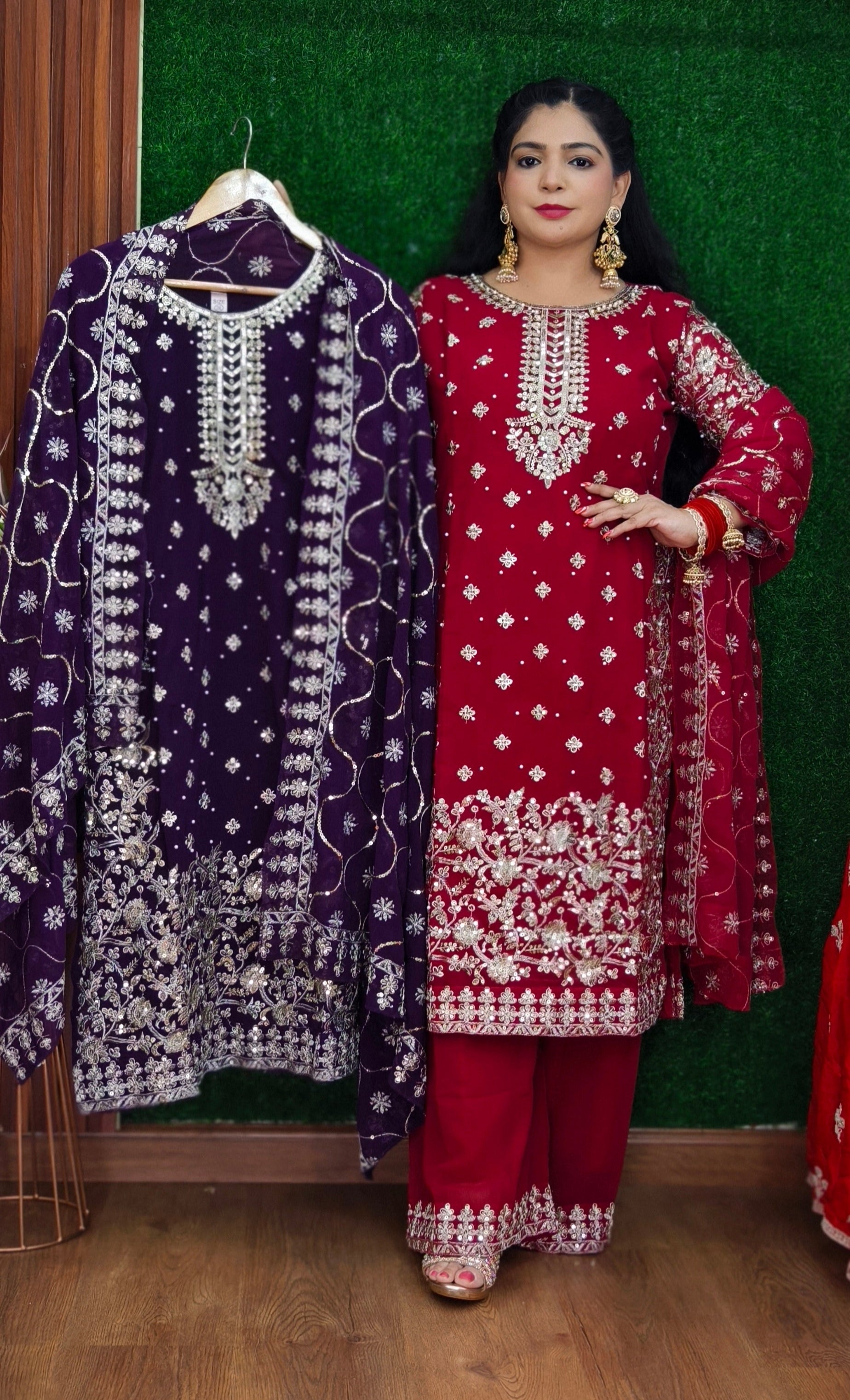 MAROON AND WINE PREMIUM GEORGETTE  DIVIDER SUIT WITH ZARI AND SEQUENCE WORK AND FULL LINING WITH LACE ACCESSORIES