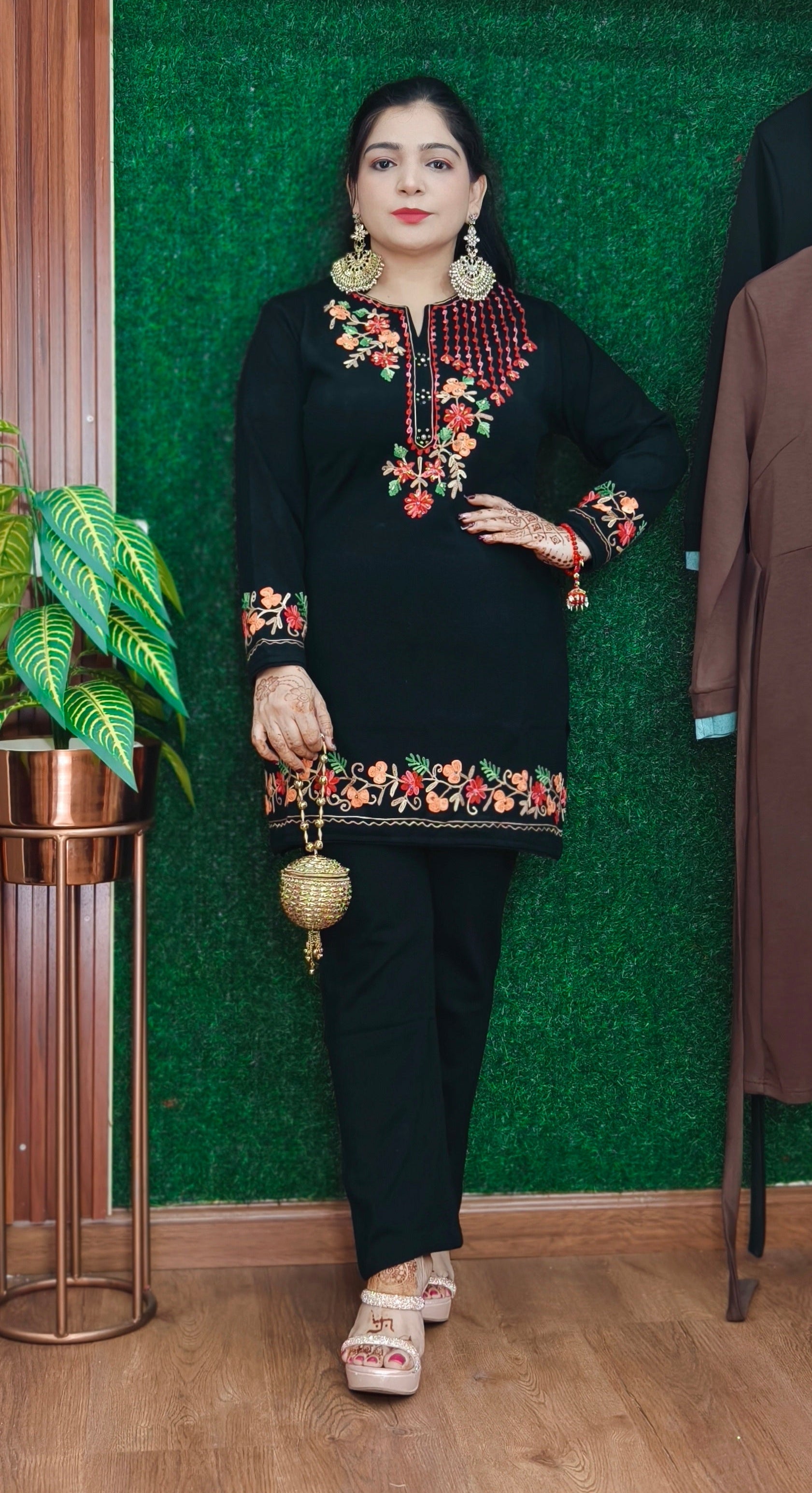 STYLISH WINTER COORD SET WITH EMBROIDERY WORK