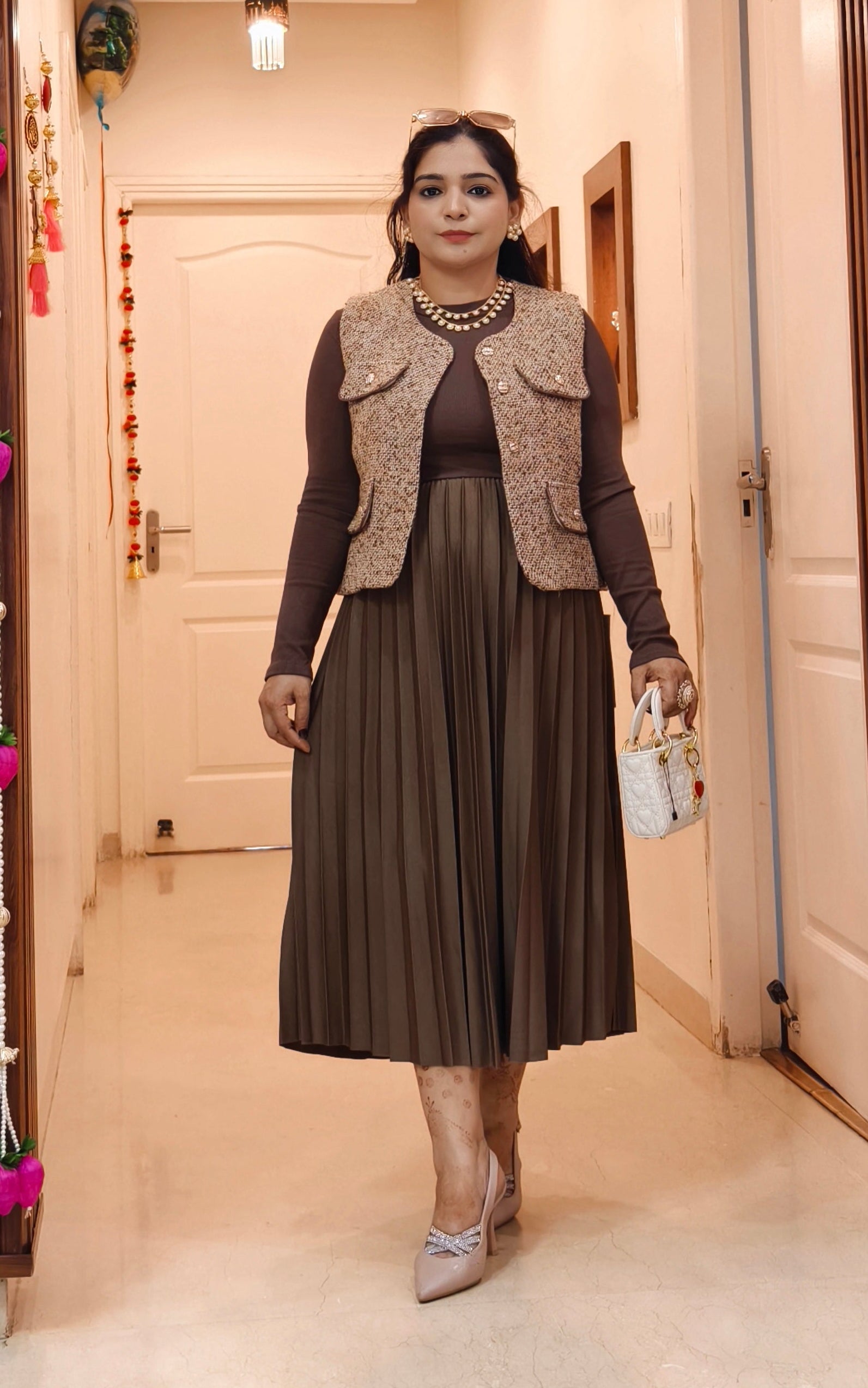 BROWN AND MAROON WRINKLE FABRIC DRESS WITH JACKET