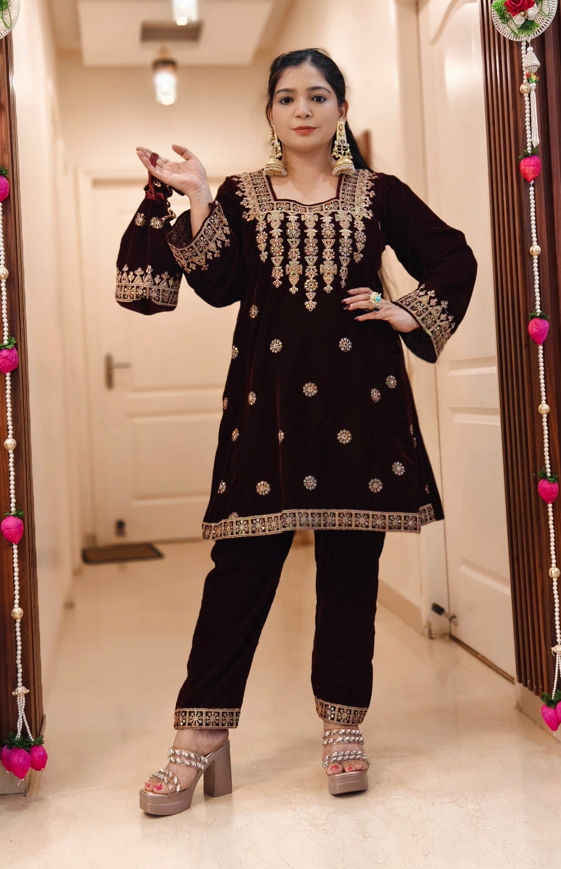 RAMA BLUE AND MAROON SYTLISH VELVET COORDSET WITH NECK EMBROIDERY AND POTLI