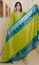 MEHANDI GREEN