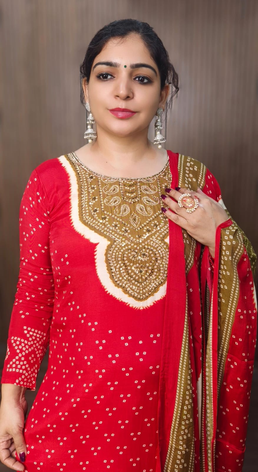 RED MUSLIN  SUIT AND  DUPATTA