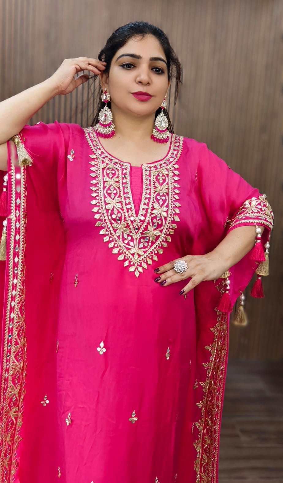 PREMIUM IMPORTED PURE CREP KAFTAN IN  PINK