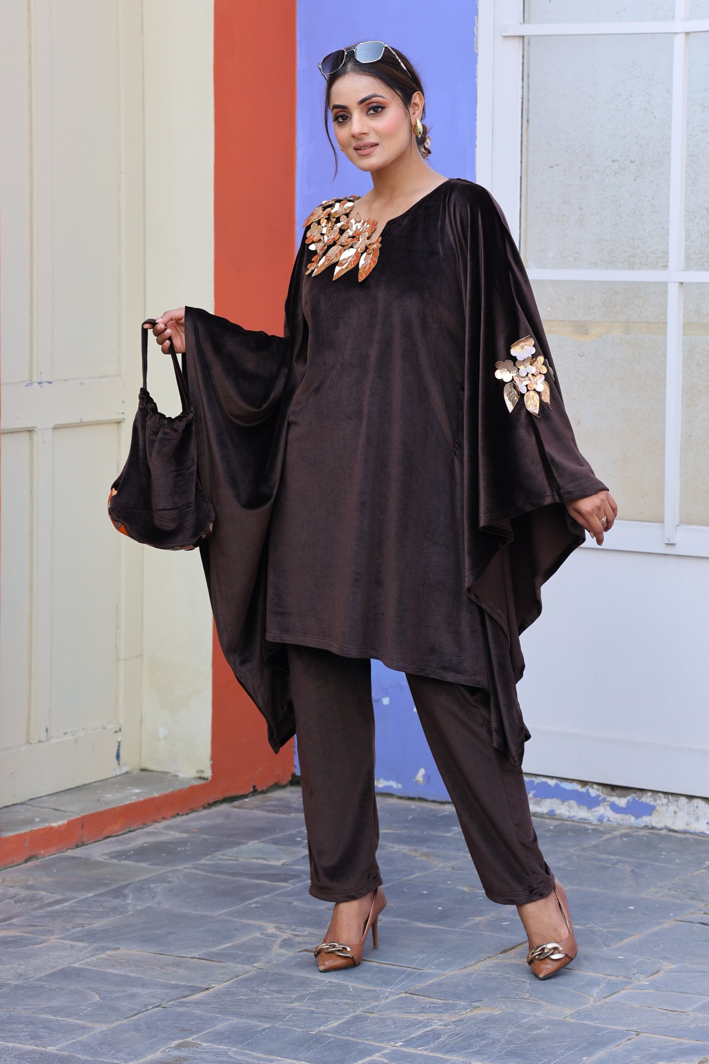 KAFTAN SYTLE BROWN  VELVET CORDSET  WITH  POTLI