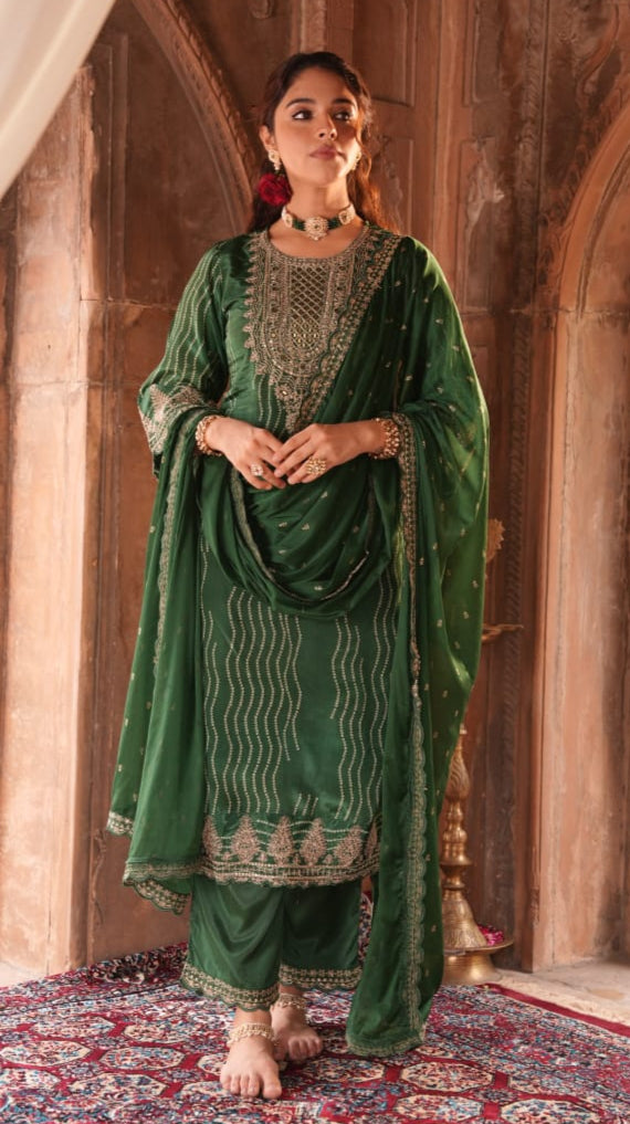 GREEN AND PINK CHINON PART YWEAR SUIT