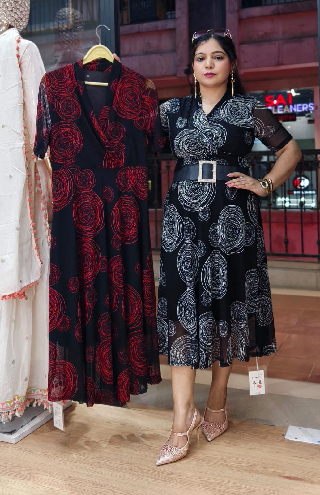 BLACK AND MAROON IMPORTED POWER NET FABRIC ONE PC DRESS WITH BELT